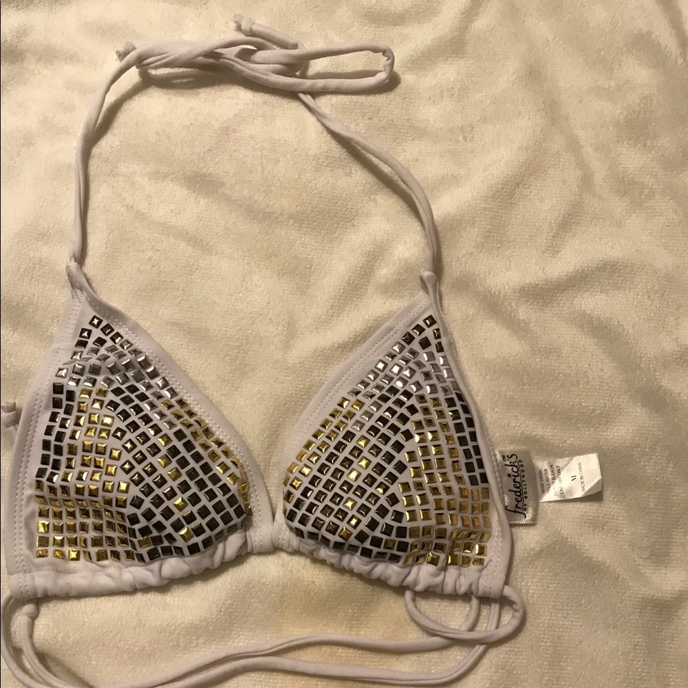Fredrick’s Triangle Bikini Top Size medium